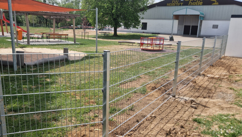Doppelstabmattenzaun aus dem 2026 in 7420 Neustift an der Lafnitz  Österreich von Zaunteam Oststeiermark.
