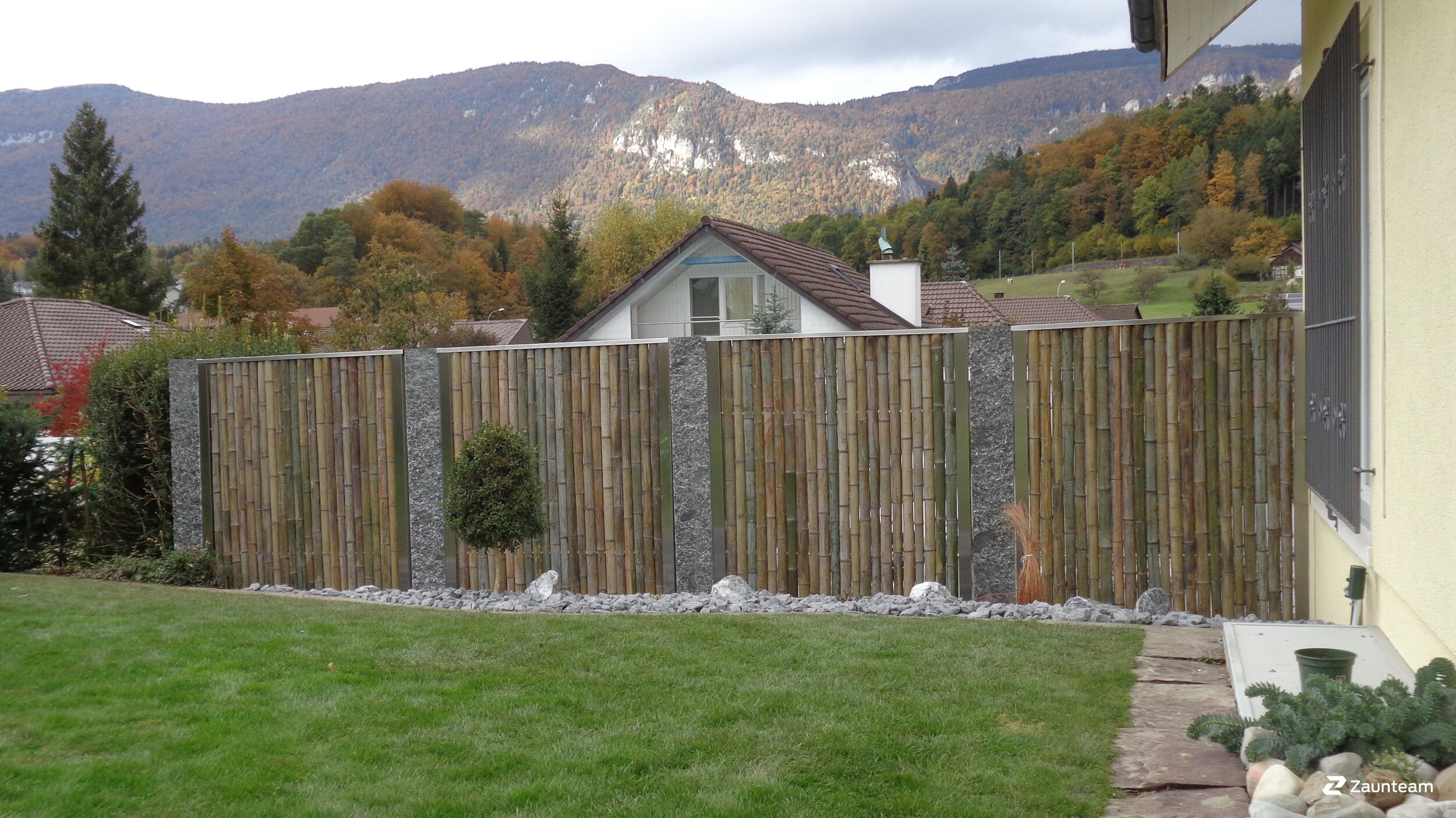 Sichtschutz aus Bambus aus dem 2016 in 4512 Bellach Schweiz von Zaunteam Mittelland GmbH.