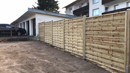 Holz Sichtschutz aus dem 2019 in 87527 Sonthofen Deutschland von Zaunteam Allgäu.