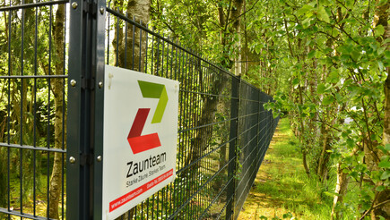 Doppelstabmattenzaun aus dem 2020 in 26624 Südbrookmerland  Deutschland von Zaunteam Ostfriesland.